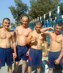 Real Russian Soldiers 5d1af0030a2ec.jpg