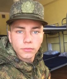 Real Russian Soldiers 5d1af0237e66b.jpg