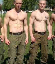 Real Russian Soldiers 5d1af03643661.jpg