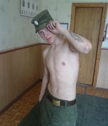 Real Russian Soldiers 5d1af04c0e199.jpg