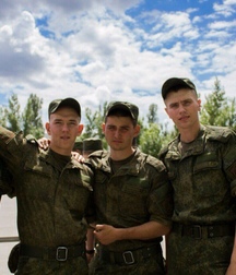  Real Russian Soldiers 5d27049e73f67.jpg