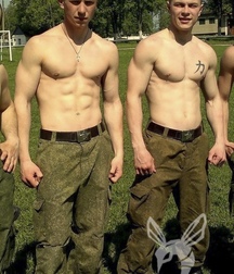  Real Russian Soldiers 5d27050dd8db4.jpg
