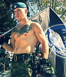  Real Russian Soldiers 5d2705379b905.jpg