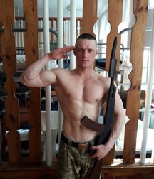  Real Russian Soldiers 5d270557482b2.jpg