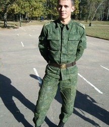  Real Russian Soldiers 5d3307ca3d076.jpg