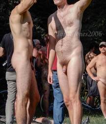 small to average 5b0ee4cb50bc3.jpg