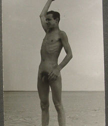 small to average part 3 5b1d500f7f684.jpg