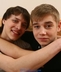 Aaron and Anton 5b181d4406144.jpg