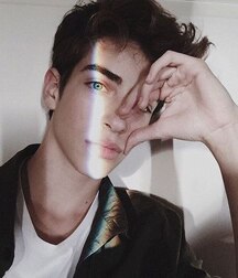 face cute twink gay tube  5fb2c5ce268c4.jpg