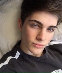 face cute twink gay tube  5fb2c64ace809.jpg