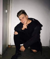 face cute twink gay tube  5fb2c656623d8.jpg