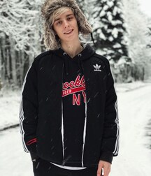 face teen gay tube 5fb2cf9592cdf.jpg