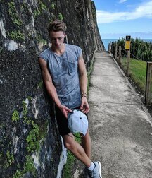  Twinks adorable gay tube  5fb2e50ea574a.jpg