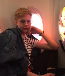  Twinks adorable gay tube  5fb2e5e683514.jpg