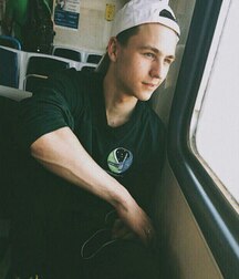  Twinks adorable gay tube  5fb2e5ea6269c.jpg