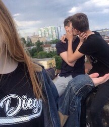 Twinks 5fb47fc9e5e49.jpg