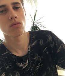 Twinks 5fb482e333c02.jpg