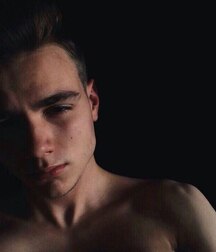 Twinks 5fb482f3cd4c7.jpg