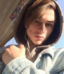 Twinks cute top mix gay tube 5fbbc1da91fa4.jpg