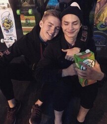 Twinks cute top mix gay tube 5fbbc82ead7de.jpg