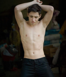 Pretty Boys 5b1f3650a5abd.jpg
