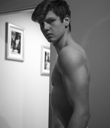 Pretty Boys 5b1f368629077.jpg
