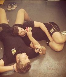 Cute Couples 5b1fce41a1136.jpg