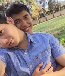 Cute Couples 5b1fce6b40318.jpg