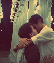 Cute Couples 5b1fcedf15126.jpg