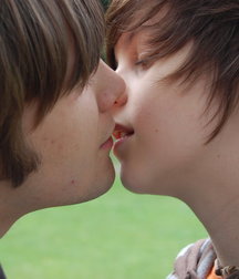 Cute Couples 5b1fcf4c690c0.jpg
