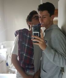 Cute Couples 5b1fcf93178d3.jpg