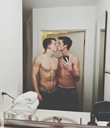 Cute Couples 5b1fcf9e1fec2.jpg