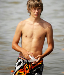 Underwear and Speedos 5b2d39088cb8a.jpg