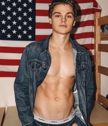 Cute looking shirtless boys 5c85806d77856.jpg