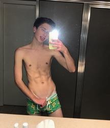 Cute looking shirtless boys 5c8580710a64e.jpg
