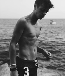 Cute looking shirtless boys 5c85807599680.jpg
