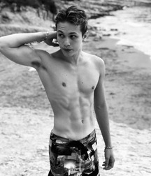 Cute looking shirtless boys 5c85807b80b17.jpg