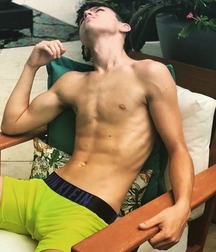 Cute looking shirtless boys 2 5c85814434b04.jpg