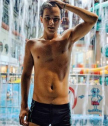 Cute looking shirtless boys 3 5c86b223b7574.jpg