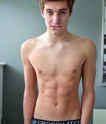 Cute looking shirtless boys 3 5c86b224c9f98.jpg