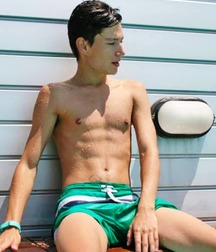 Cute looking shirtless boys 4 5c8aae2326b70.jpg