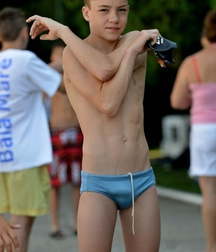 AA - Boys! 4.5 5bd430e742b5f.jpg