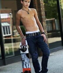 AA - Boys! 23 5c830f91bb438.jpg