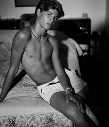 AA - Boys! 29 5cbb21c406441.jpg