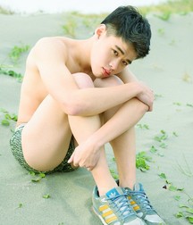 AA - Boys! 32 5cd74d7fc455a.jpg