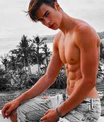 AA - Boys! 34 5ce9ba5e3096c.jpg