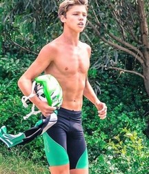 AA - Boys! 40 5d21136ad8e4f.jpg