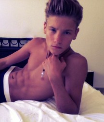 AA - Boys! 40 5d21137a51cfe.jpg