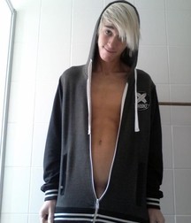 AA - Boys! 41 5d2a448392488.jpg