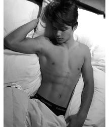 AA - Boys! 46 5d4f265e3b2f4.jpg